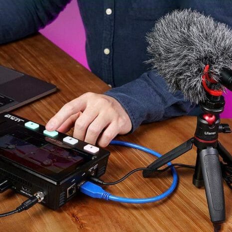 Feelworld L2 PLUS Multi Camera Video Mixer Feelworld L2 PLUS Multi Camera Video Mixer
