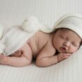 Newborn Photography - Puuvillainen wrap valkoinen