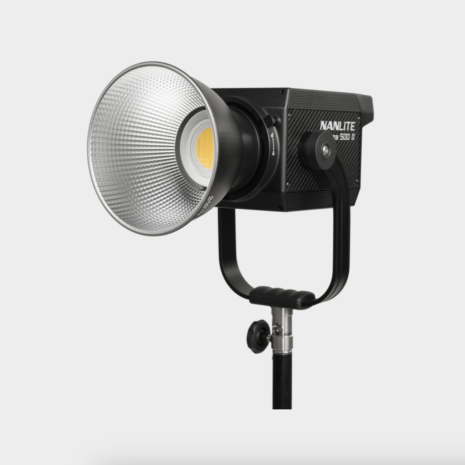 NANLITE Forza 500 II 2 Kit LED Spot Light with Trolley Case NANLITE Forza 500 II 2 Kit LED Spot Light with Trolley Case