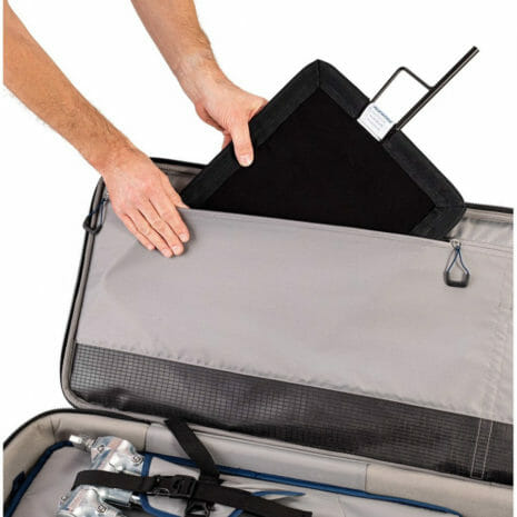 Avenger Triple C Stand Roller Case Avcsa1301b 03 Avenger Triple C Stand Roller Case Avcsa1301b 03